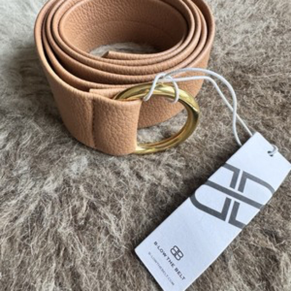 B-LOW THE BELT Mia Belt | Tan Pebbled Vegan Leather | NWT 50” - Picture 3 of 6